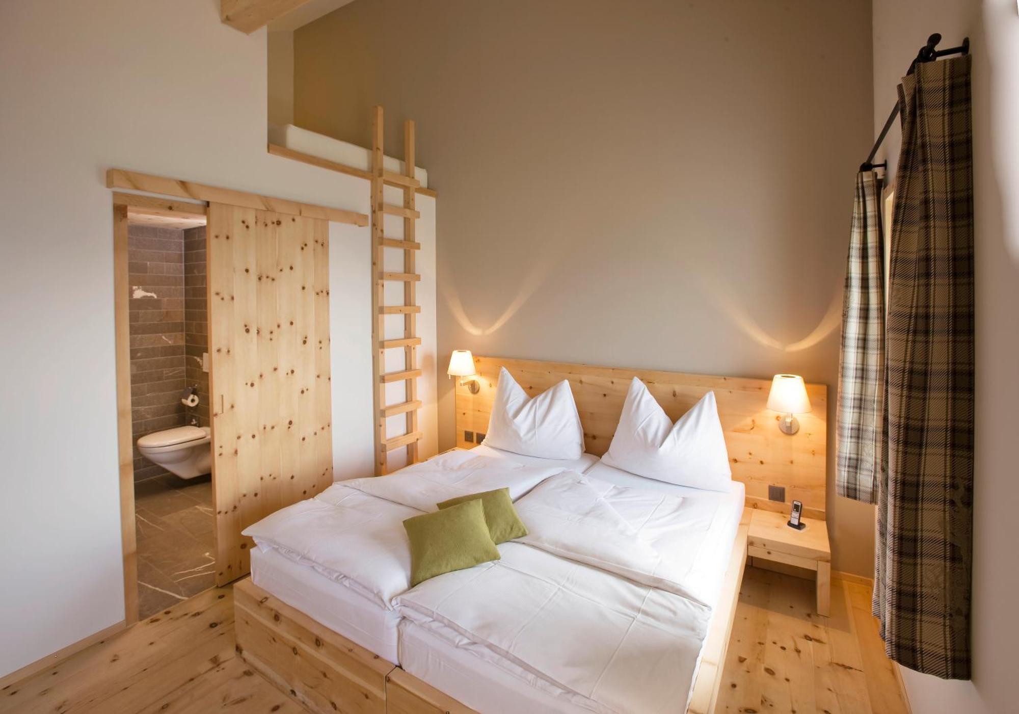 Romantik Hotel Muottas Muragl Samedan Kültér fotó