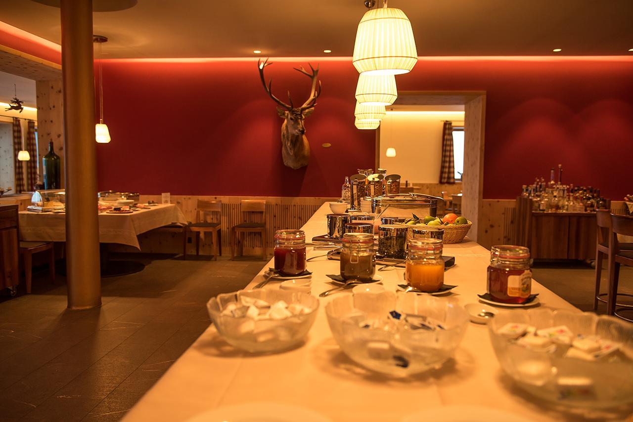 Romantik Hotel Muottas Muragl Samedan Kültér fotó